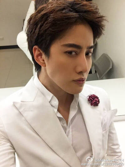 MIKE 头像 手机壁纸 头了 空间壁纸 锁屏壁纸 小清新图片 男生头像