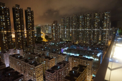 2016.6.1 香港，某顶楼酒吧的夜景