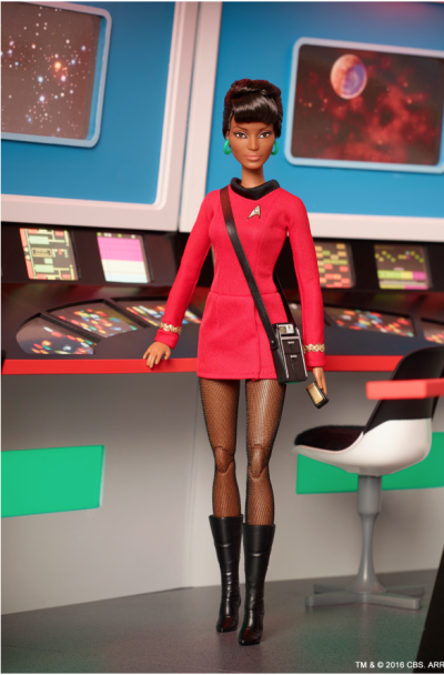 芭比娃娃 2016限量版 Star Trek™ Uhura Doll【价格34.95美元】