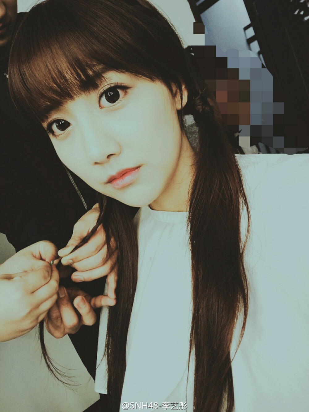 #李艺彤#