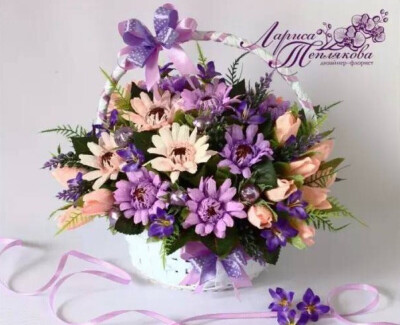 纸花遇上了糖果，好看又好吃