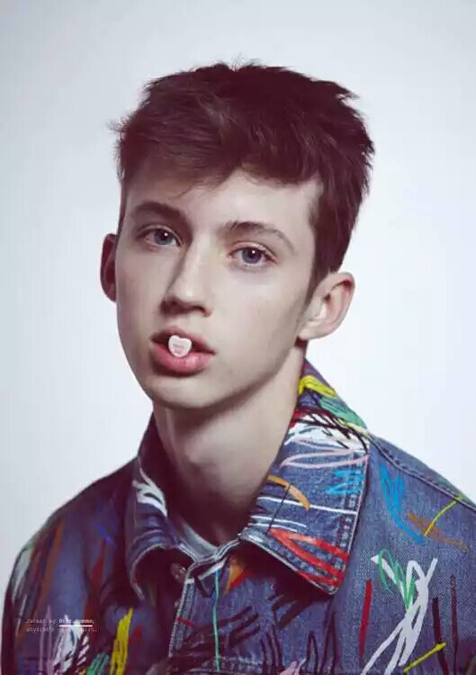 troye sivan 戳爷 这个系列简直了