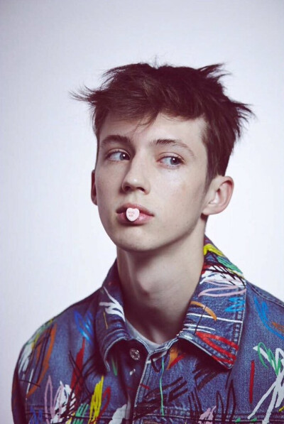 troye sivan 戳爷