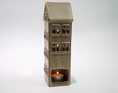 创意陶瓷烛台欧式经典手工城堡生日礼物小房子烛光餐桌咖啡馆装饰