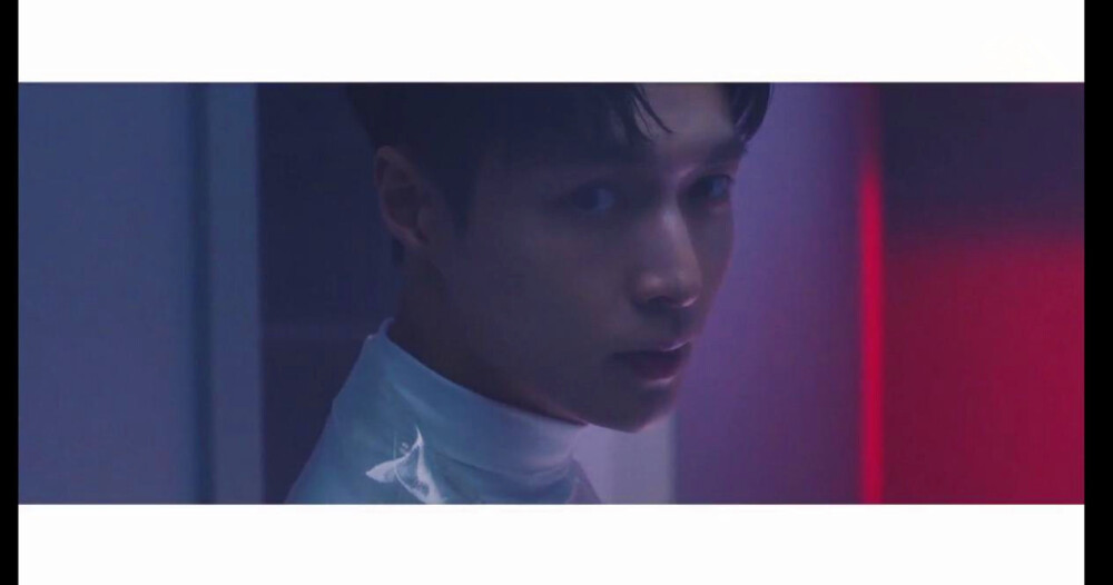 EXO回归 2016 张艺兴 lay “lucky one”MV截图