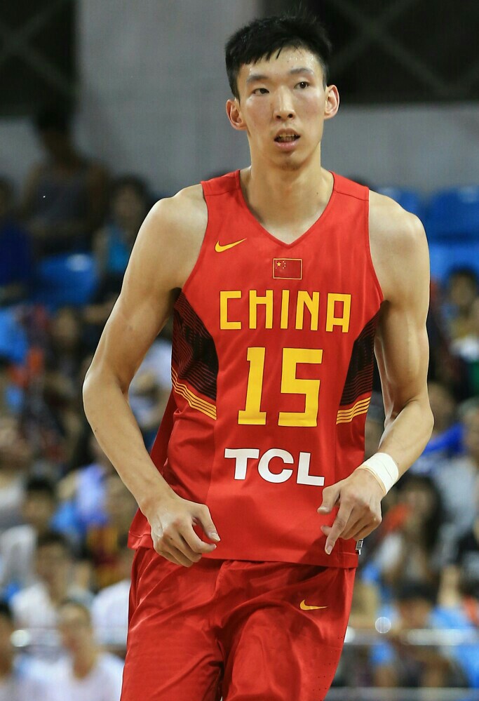 中国男篮周琦