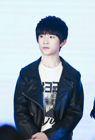 TFBOYS 易烊千玺