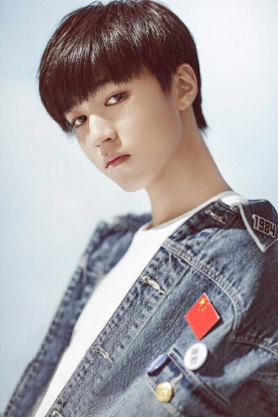 #时尚Icon王俊凯# #王俊凯# #时尚芭莎# @TFBOYS-王俊凯 