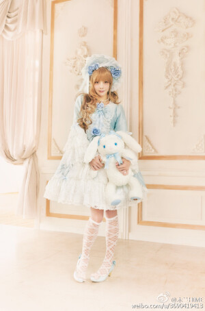 ★BABY lolita服装秀★又要举办啦\( ˆoˆ
)/上海国际电影节日本电影周~2016年6月13日下午4点～将在大丸百货举办日本LOLITA品牌BABY洋装的走秀等活动~ 这次Baby也为大家带来了很多新款的展示哦！同时也邀请青木美沙子︎木村优︎钱柳吟等模特们来为大家来展示这些可爱的新款！欢迎小伙伴们来参加