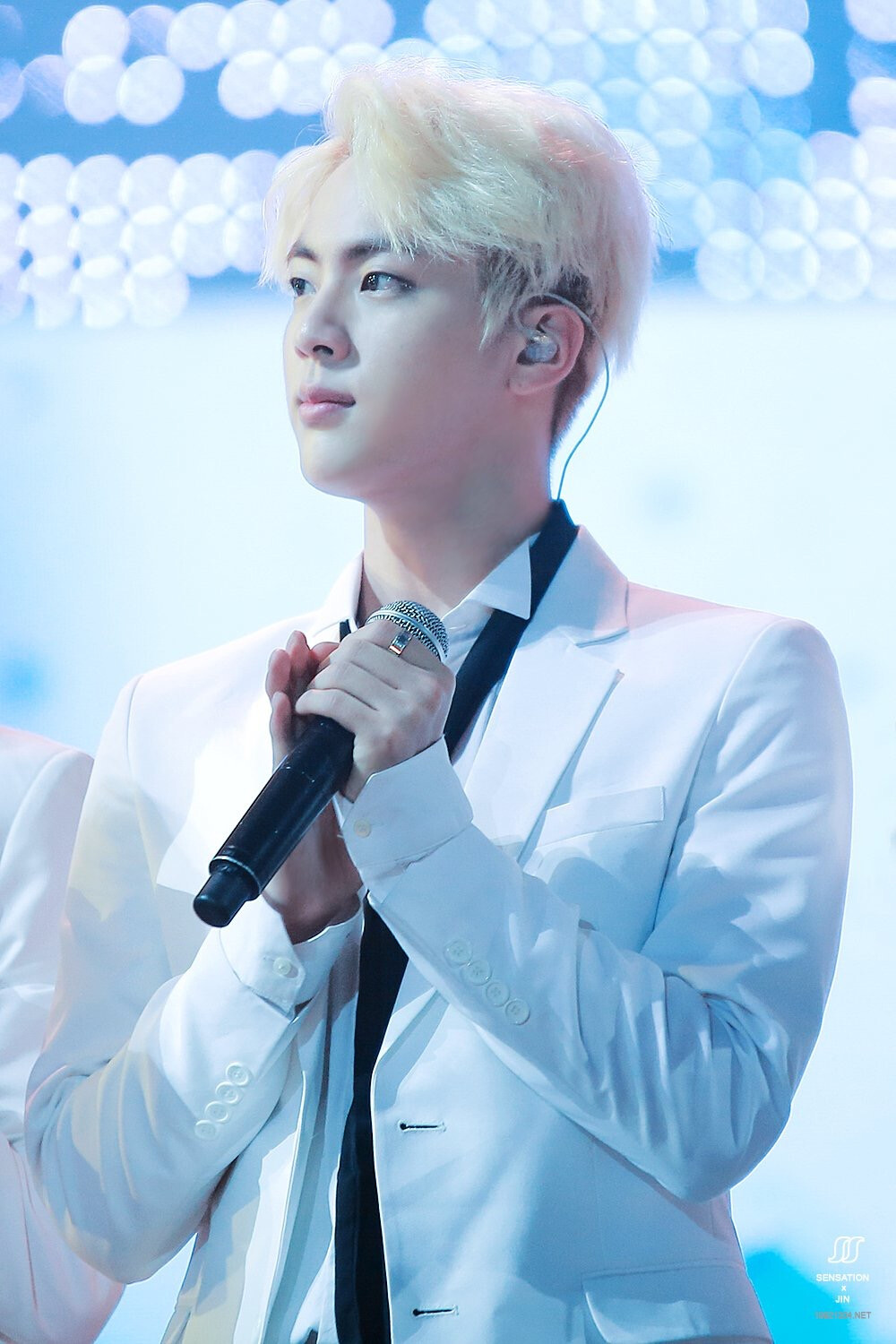 车门男神金硕珍筋妈