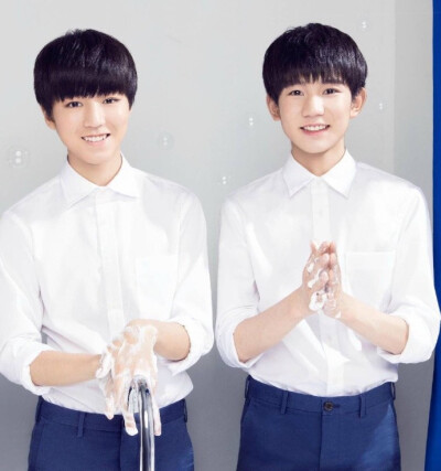 TFBOYS 王俊凯 王源