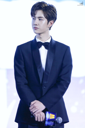 UNIQ王一博 闭嘴爱吧发布会