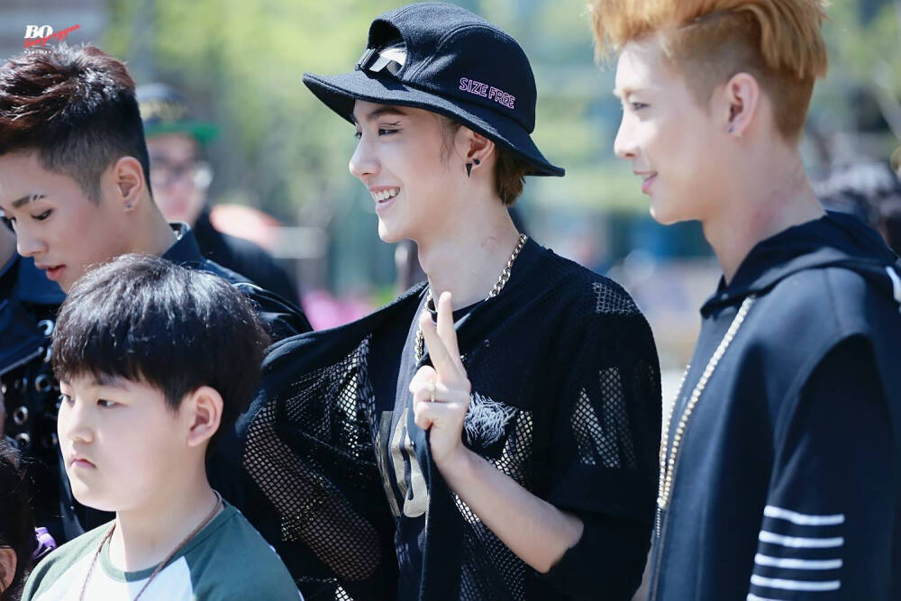 150425 mini fanmeeting #UNIQ王一博##EOEO#