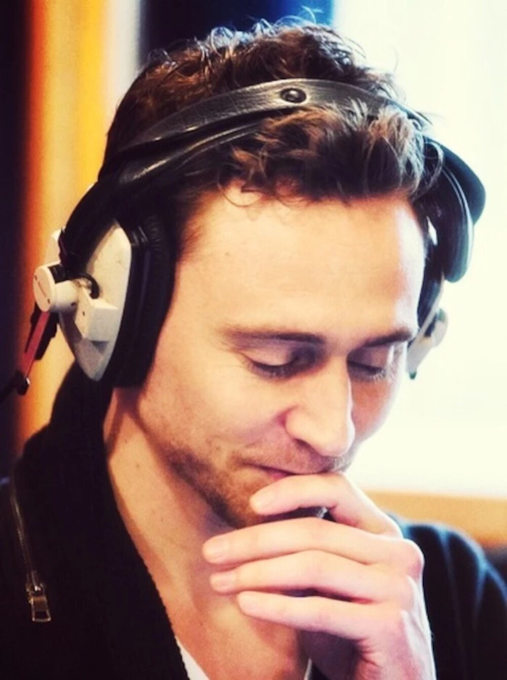 Tom Hiddleston 抖森