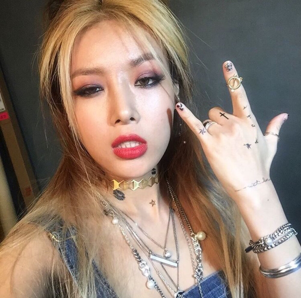 kim yubin