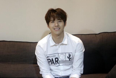 B1A4 비원에이포 申东佑 CNU 신우 信宇 신동우 Shin Dong Woo