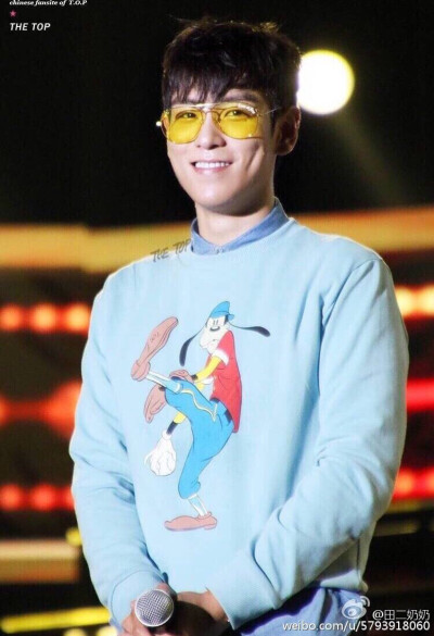 2016 BIGBANG MADE [ V.I.P ] TOUR in FOSHAN TOP 崔胜炫 迷人微笑之塔普 