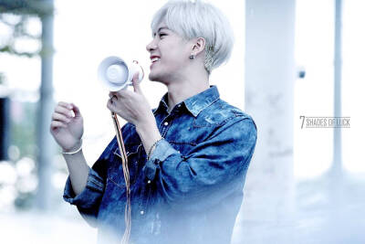 # 王嘉尔 # GOT7 〔图转微博，出处见水印〕