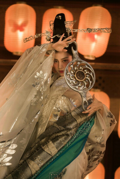 Angelababy 杨颖《狄仁杰之神都龙王》银睿姬