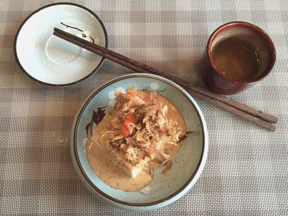 饭钱小菜冷豆腐