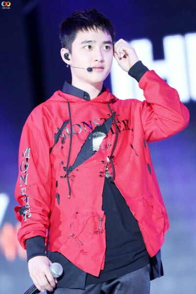 EXO D.O. 都暻秀 160618 水源K-pop Super Concert（图cr：logos）