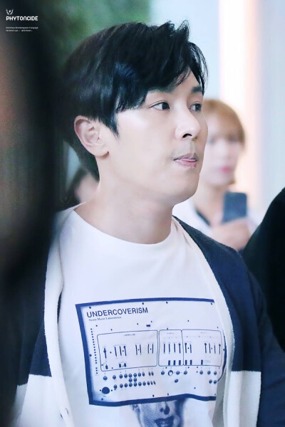 SHINHWA 신화 神话 Dane Kim 김동완 金烔完 Kim Dong Wan