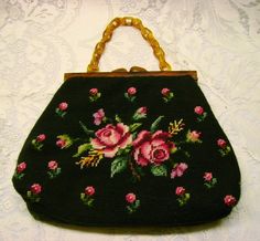 VTG BLACK NEEDLEPOINT PURSE WITH ROSES PLASTIC BUTTERSCOTH HANDLE