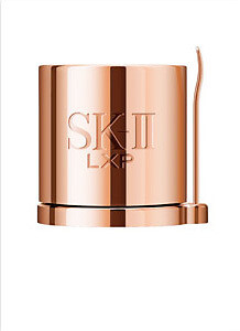 SK-II
LXP
金錨臻致升牛修拆中霜
商品编号： 4979006065084
量: 50g
LXP系列是超浓缩 SK-II PiteraTM 混合而成。
SK-Ⅱ金钻臻致升华修护霜集结数种稀有成分、使用金钻臻致升华护肤霜，为肌肤注入能量，使肌肤紧致丰盈，滋润一整天。
JPY 35,000
（换算请点开网站查看）
现在通过＋81商城预定商品有优惠哦！ 