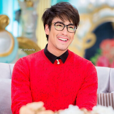 nadech 