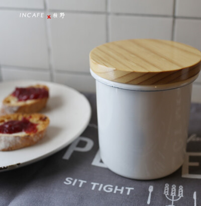 INCAFE |食用级厨房用搪瓷密封罐 搪瓷罐 香料茶叶罐