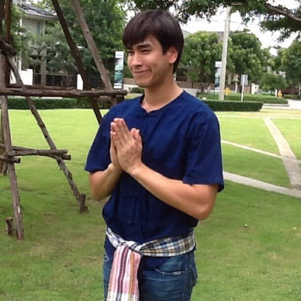 nadech 