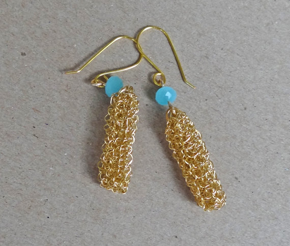 Gold crochet wire drop earrings. Handmade wire crochet dangle earrings.
Handmade crochet jewelry. wire crochet earrings