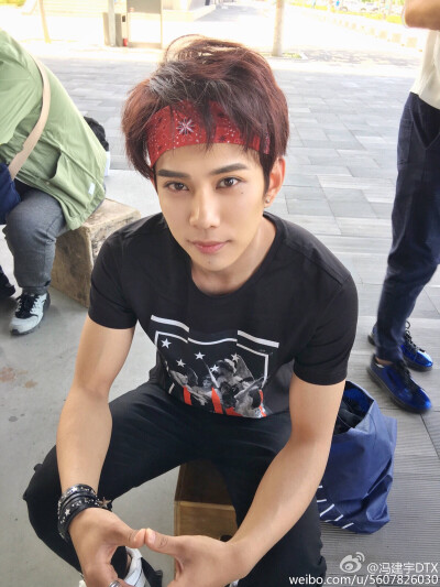 青宇 发带宇 cr:见水印