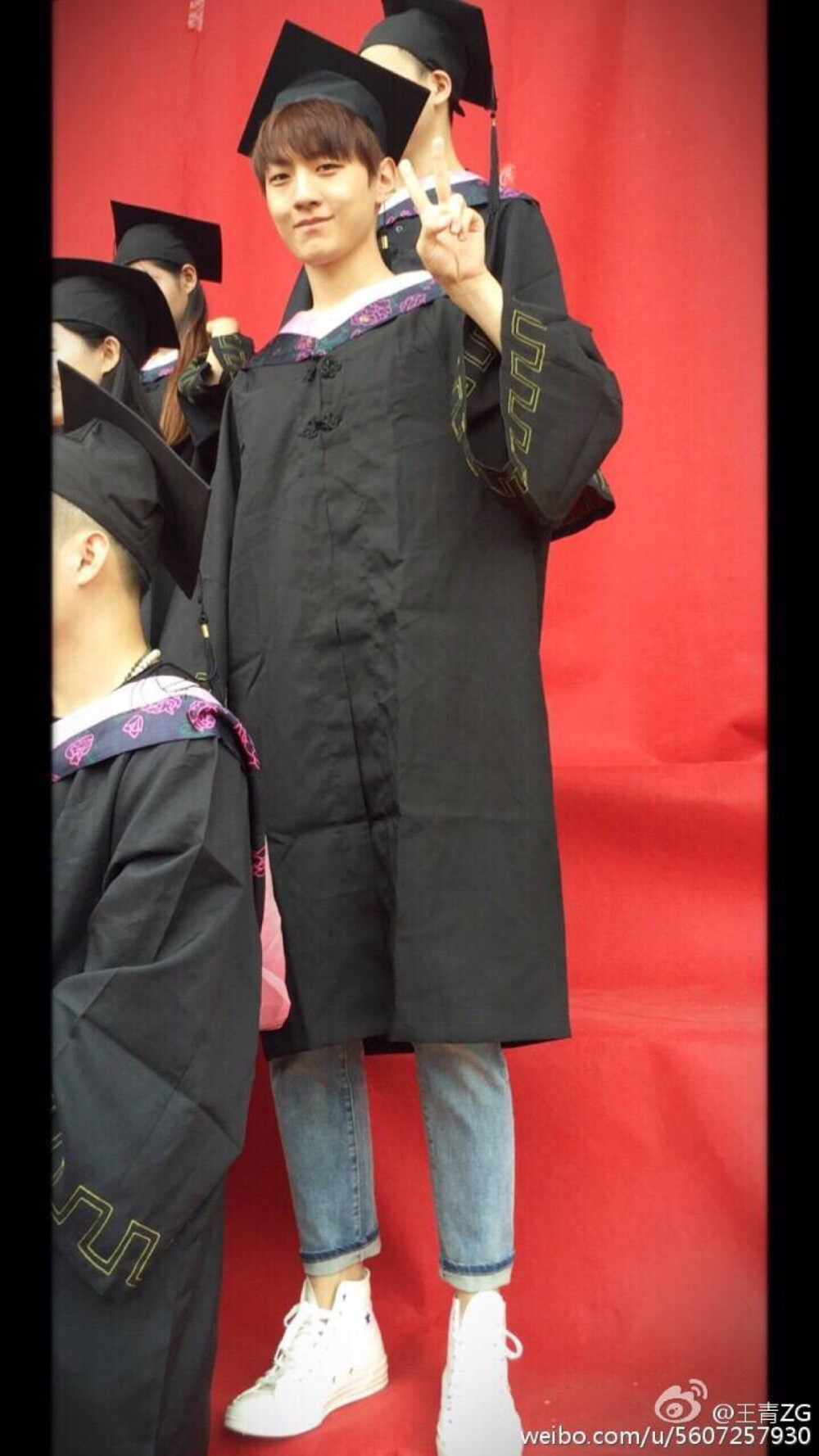青宇 毕业快乐青爹 cr:见水印