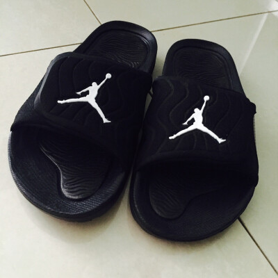 Air Jordan 5 拖鞋