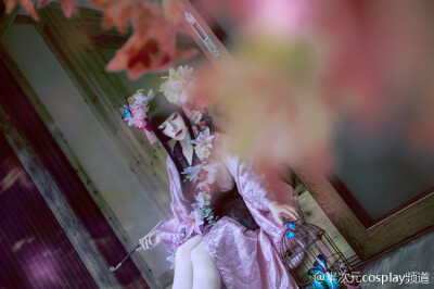 #xxxHOLiC# 次元魔女妆容精致神态魅惑~这美貌令人沉醉~【壹原侑子 cn:雨绯(@YxF雨绯)，phx:@胖大珊 】高清完整版戳→O网页链接