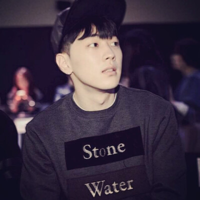 Gray_李盛华 AOMG