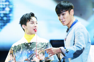 TG，你的情深骗不了人，二人世界(๑• . •๑)吃糖了啊(๑•́ ₃ •̀๑)