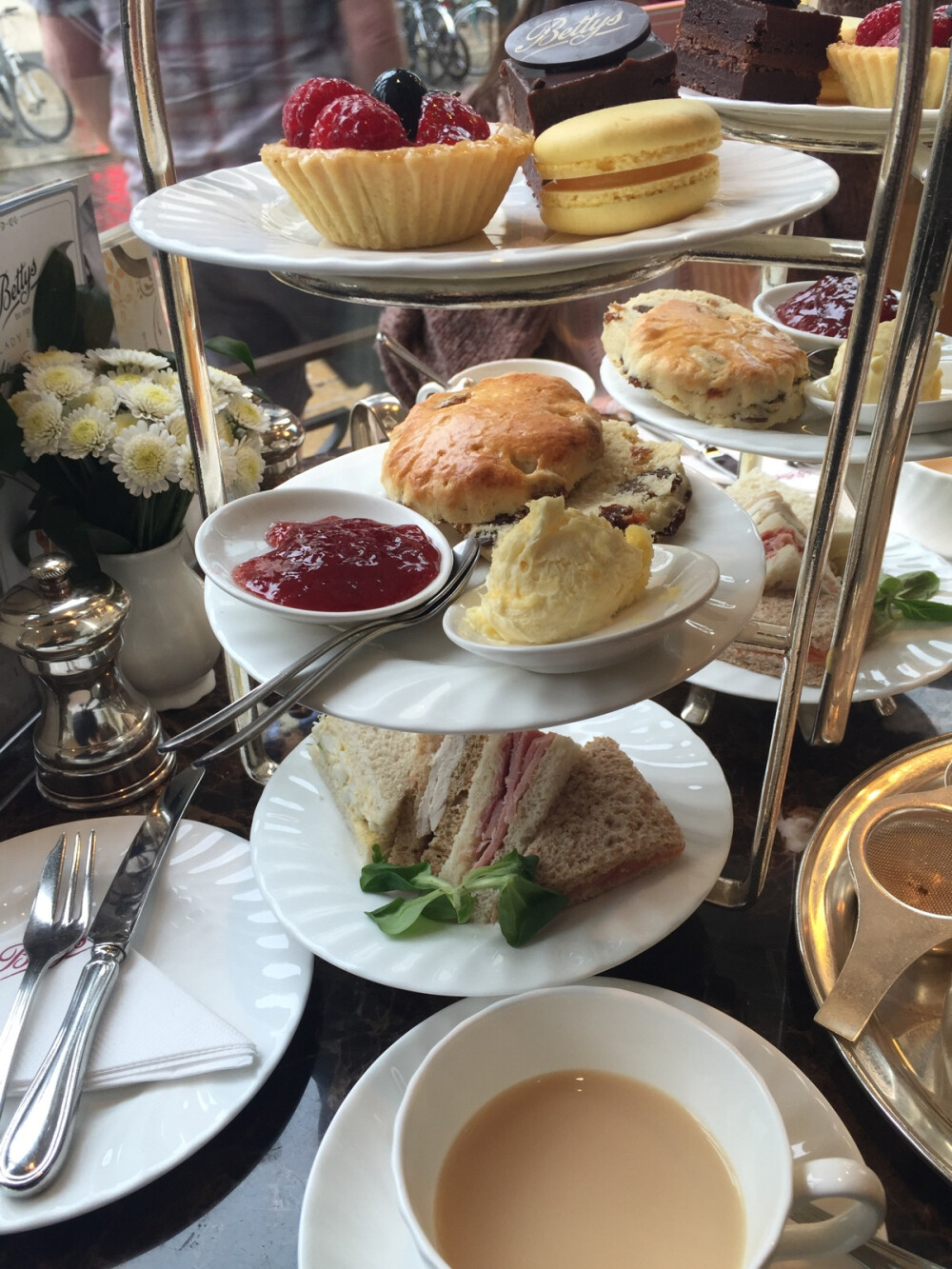 Betty's afternoon tea