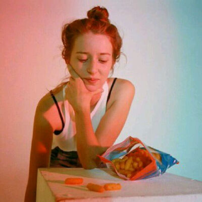 卧蚕阿姨— 欧美头像