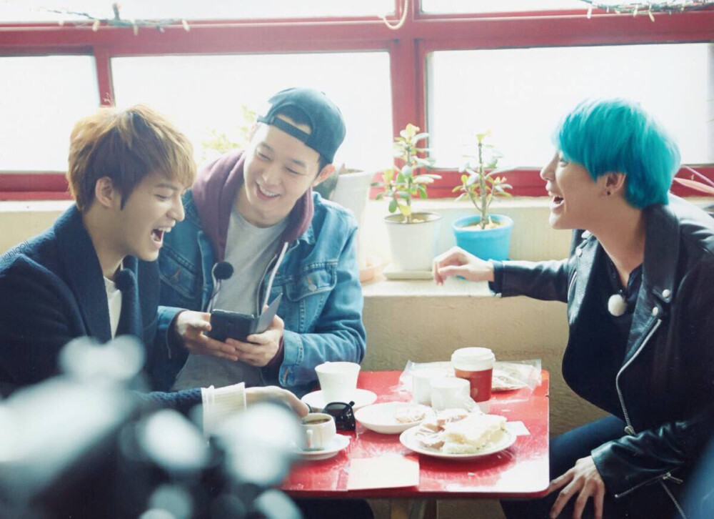 JYJ