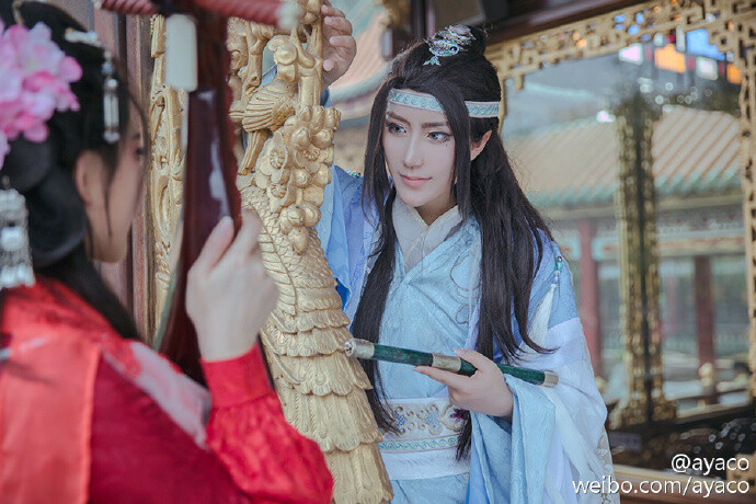 #三千鸦杀#cos#九云辞#－－三千世界鸦杀尽，与君共寝到天明。原著@十四郎的微博 摄影@_夏神樂 覃川@神魔井-秭颜 傅九云@ayaco 服装@万物生工作室 助理@_Raetsel @神魔井-喵呜呜 后期自理...展开全文c