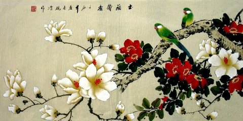 玉兰花（学名：Magnolia denudata），木兰科木兰属观赏树木。别名白玉兰、望春花、玉兰花，木兰科。是我国特有的名贵园林花木之一。玉兰花原产于长江流域，现在北京及黄河流域以南均有栽培，庐山、黄山、峨眉山等处尚有野生 古时多在亭、台、楼、阁前栽植。现多见于园林、厂矿中孤植，散植，或于道路两侧作行道树。北方也有作桩景盆栽。玉兰3月开花，6-7月果熟，花大型、芳香，先叶开放，花期10天左右。河南省夏邑县县花。