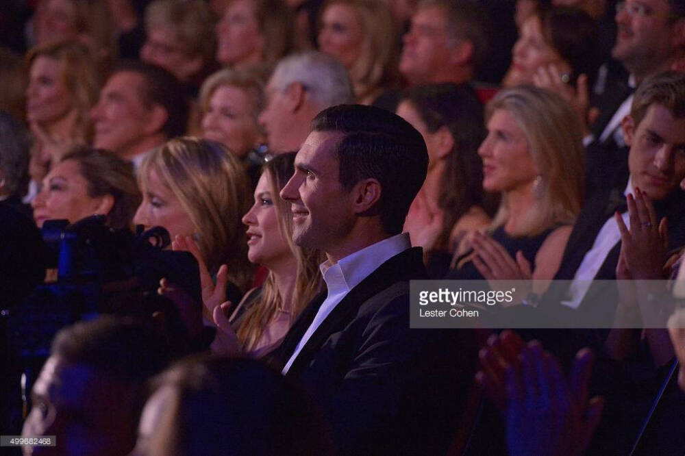 Adam Levine&Behati Prinsloo夫妻俩人中翘楚♥