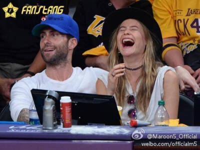 Adam Levine&Behati Prinsloo