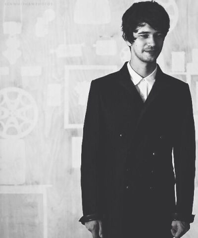 Ben Whishaw