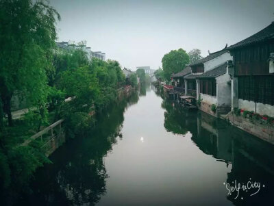 静待时光流淌