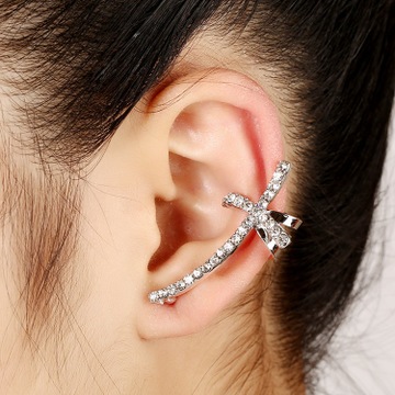 超闪水晶十字形夜店耳骨夹ear cuff