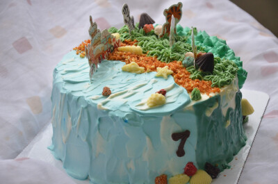 喜欢动物和大海的小男孩，这样的蛋糕你还满意吗