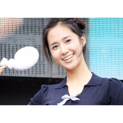 少时 金泰妍 郑秀妍 黄美英 林允儿 权侑莉 崔秀英 金孝渊 李顺圭 徐贤 九只姐姐 